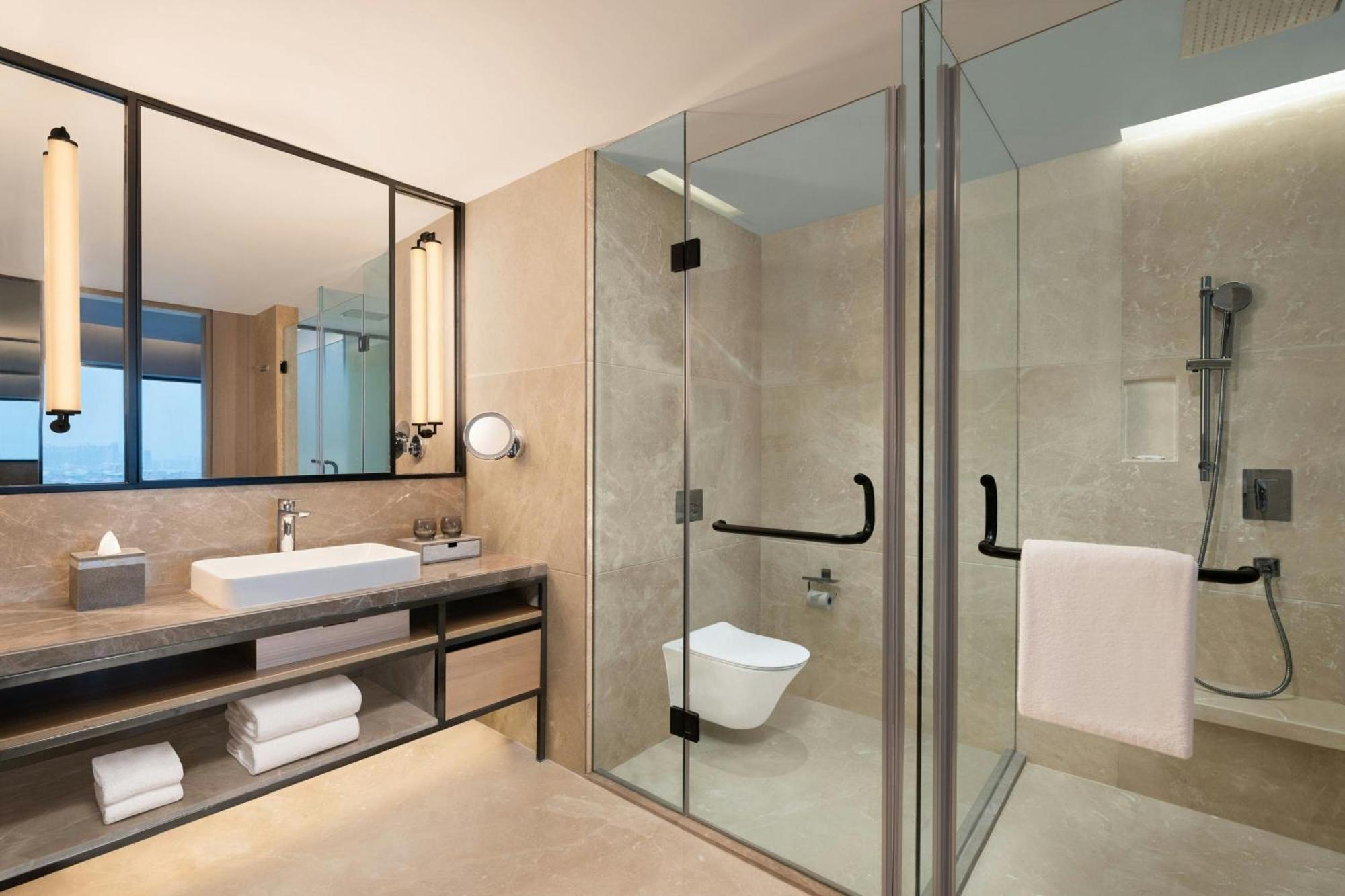 Courtyard By Marriott Ahmedabad